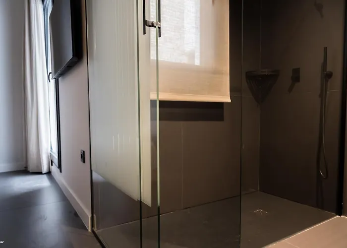 Welldone Quality - Crystal Pool 2*