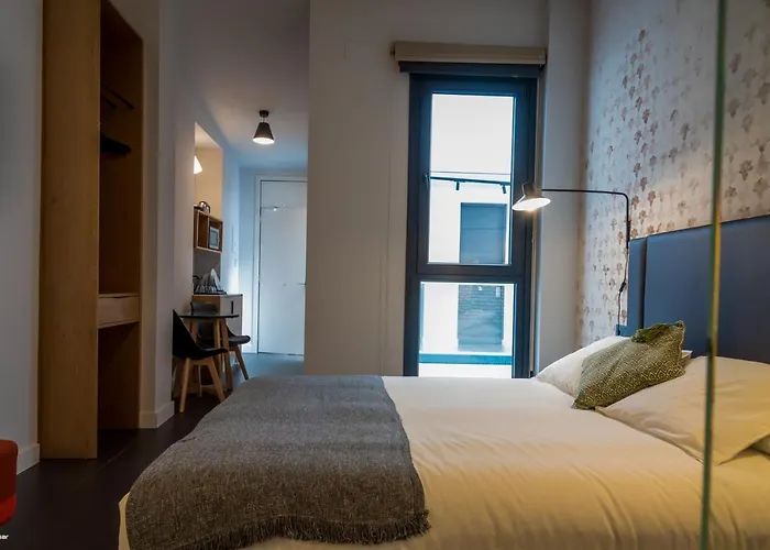 Hotel Welldone Quality - Crystal Pool 2*