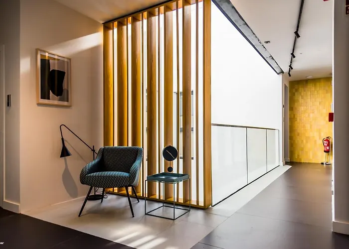 Hotel Welldone Quality - Crystal Pool