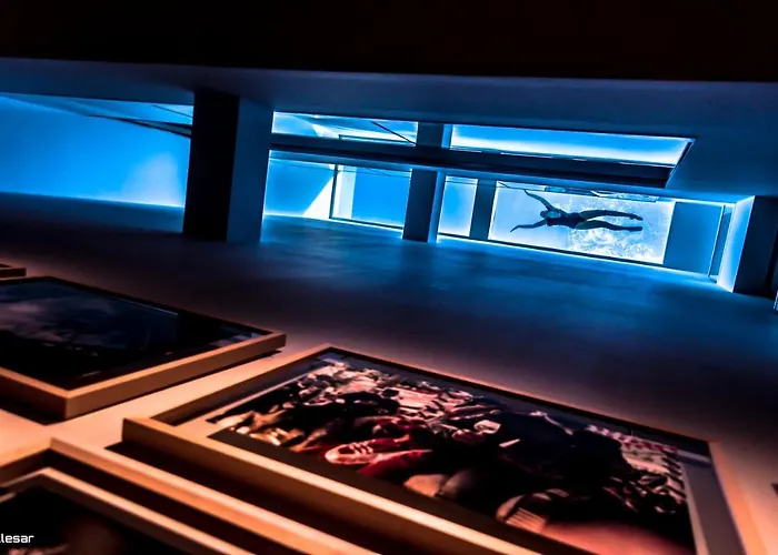 Welldone Quality - Crystal Pool Hotel Sevilha